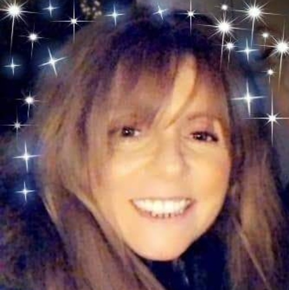 Meet your Posher, Jackie - Picture 1 of 1